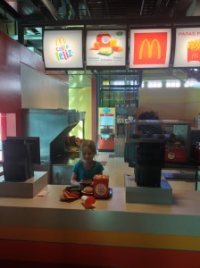 Flipping patatas fritas